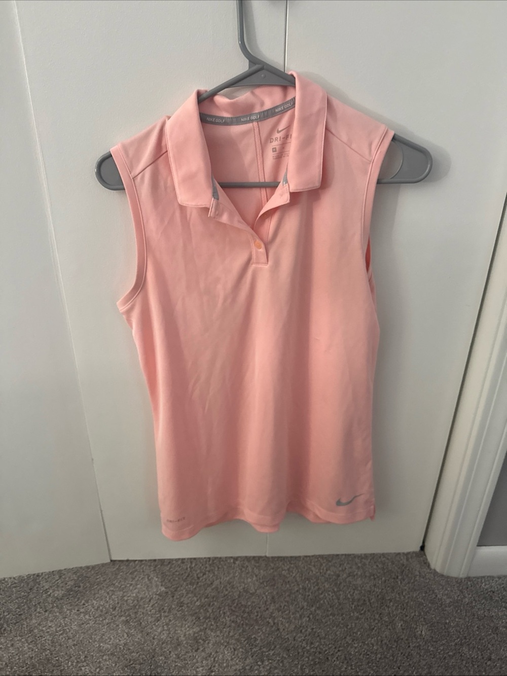 Nike Dri Fit Sleeveless Polo Top in Light Peach -  Women's Golf Shirt Size M